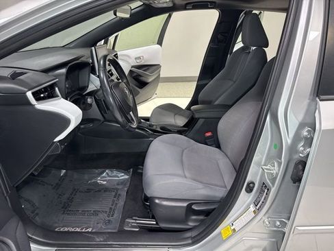 Used 2020 Toyota Corolla SE w/ SE Premium Package image 10