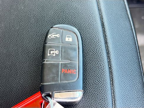 Used 2025 RAM ProMaster 2500 w/ Convenience Group FWD image 37