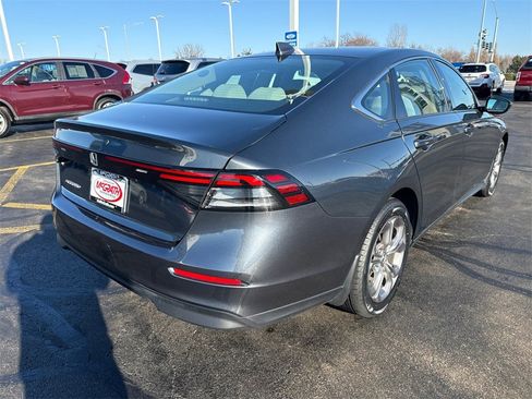 Certified 2024 Honda Accord EX image 5