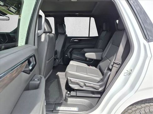 New 2026 Chevrolet Tahoe Z71 w/ Comfort Package AWD/4WD image 16
