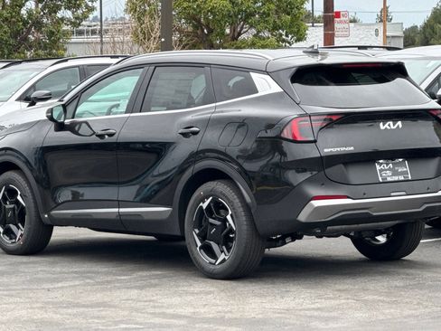 New 2026 Kia Sportage EX image 6