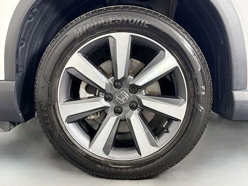 Used 2023 Honda Pilot Touring image 31