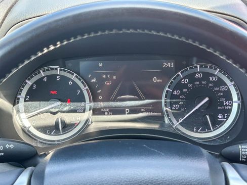 Used 2022 Toyota Highlander XLE FWD image 21