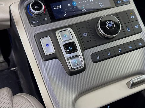 Certified 2023 Hyundai Palisade Calligraphy image 19