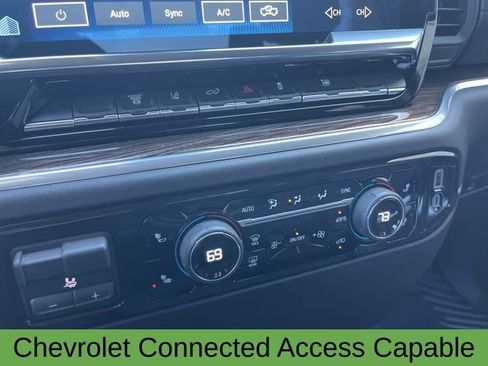 Used 2025 Chevrolet Silverado 2500 LT w/ Convenience Package image 29