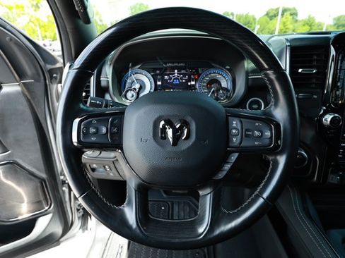 Used 2022 RAM 1500 Limited AWD/4WD image 15