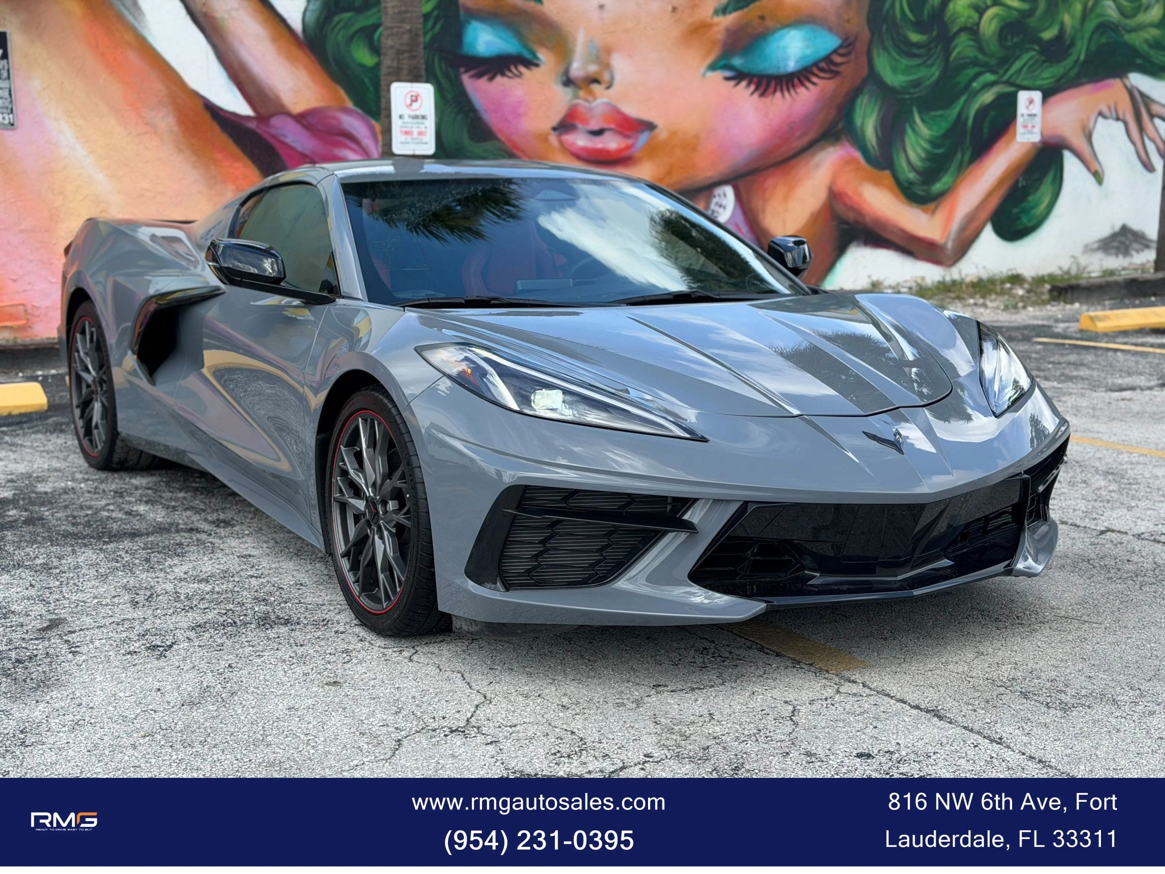 Used 2025 Chevrolet Corvette Stingray Coupe w/ 1LT RWD image 4
