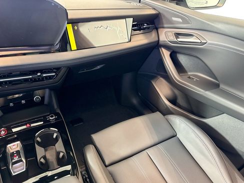 New 2027 Audi SQ6 e-tron Premium Plus image 20