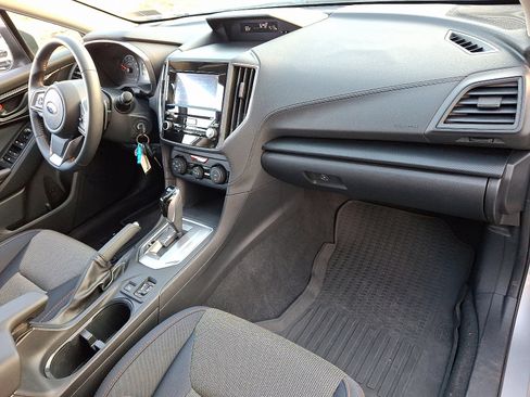 Used 2019 Subaru Crosstrek 2.0i Premium image 39