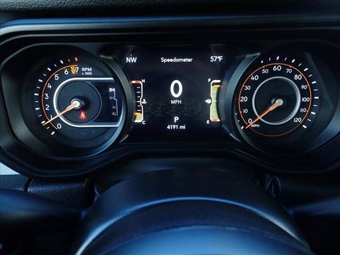New 2025 Jeep Gladiator Sport AWD/4WD image 22