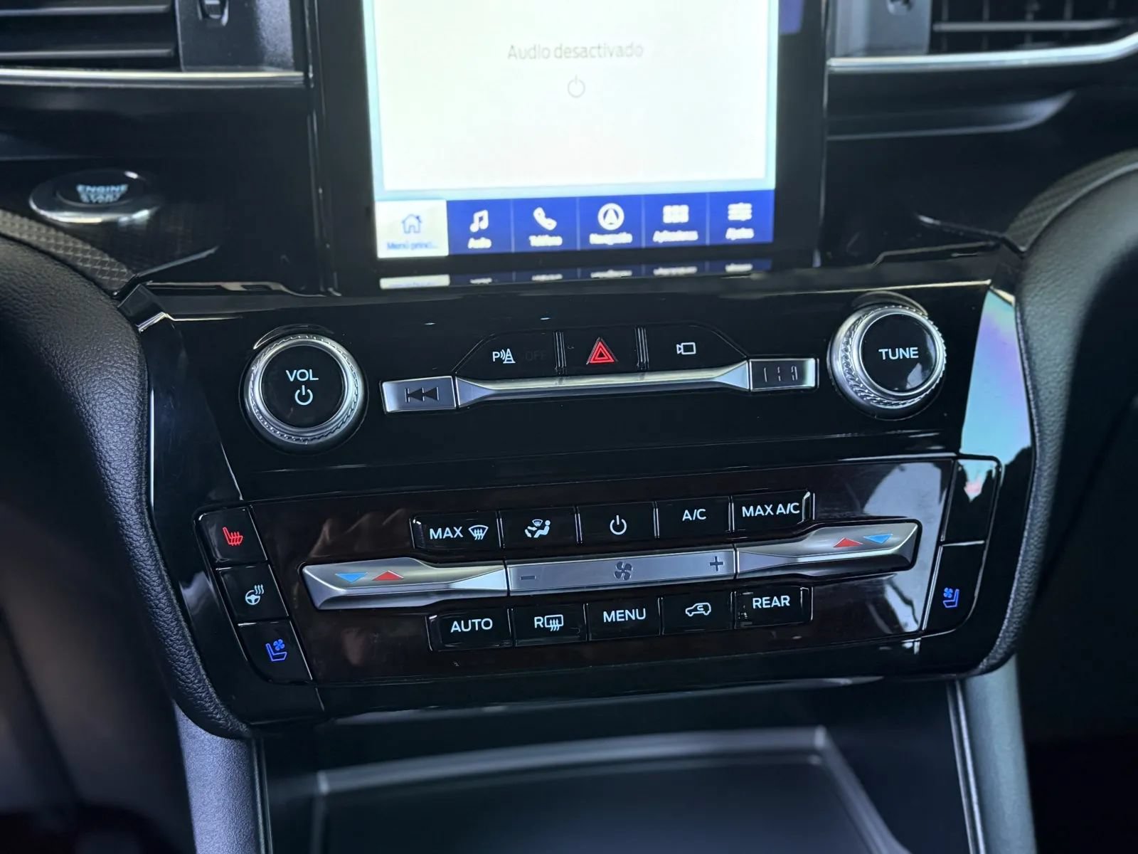 Used 2022 Ford Explorer ST w/ Equipment Group 401A AWD/4WD image 39