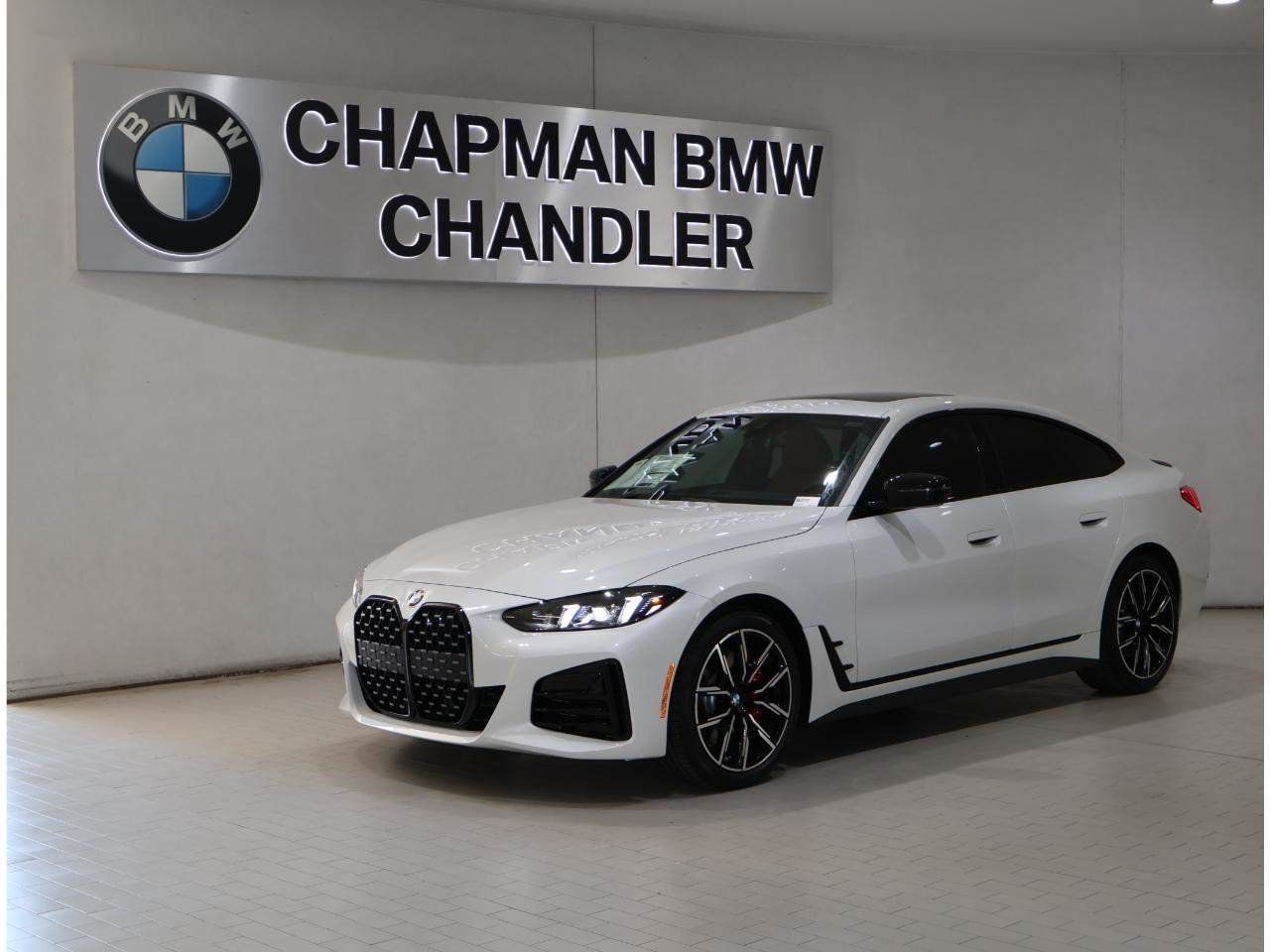 New 2026 BMW 430i w/ M Sport Package RWD image 1