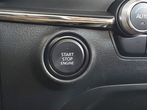 Used 2024 MAZDA MAZDA3 s image 30