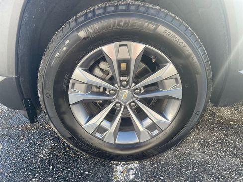 Used 2025 Chevrolet Equinox LT image 29