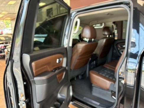 Used 2017 Nissan Titan Platinum Reserve RWD image 22