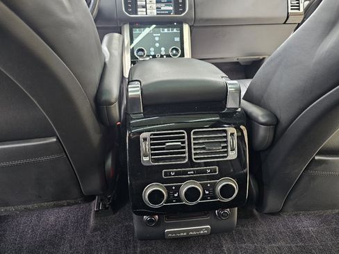 Used 2014 Land Rover Range Rover Supercharged image 27