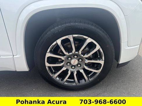Used 2020 GMC Acadia Denali w/ Denali Ultimate Package AWD/4WD image 25