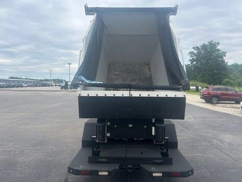 Used 2023 Ford F250 XL RWD image 11