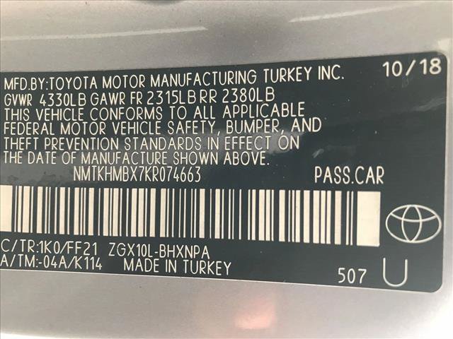 Used 2019 Toyota C-HR XLE FWD image 21