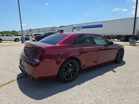 Certified 2023 Chrysler 300 C RWD image 8