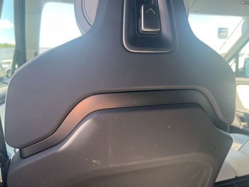 Used 2023 Rivian R1S Adventure image 40