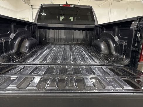 Used 2022 RAM 1500 Big Horn image 23