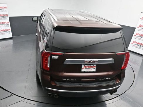 Used 2022 GMC Yukon XL Denali w/ Denali Ultimate Package image 37