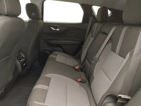 Used 2024 Chevrolet Blazer LT w/ Convenience Package FWD image 18