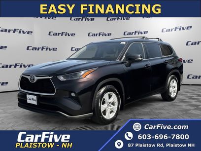 Used 2022 Toyota Highlander LE