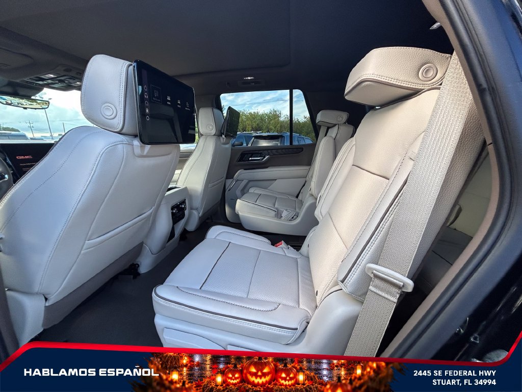 New 2026 GMC Yukon Denali w/ Denali Reserve Package AWD/4WD image 12