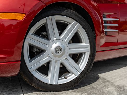 Used 2007 Chrysler Crossfire Limited RWD image 4