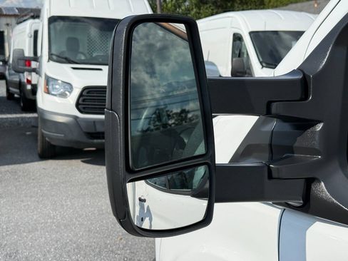 Used 2018 Ford Transit 350 138 DRW RWD image 32