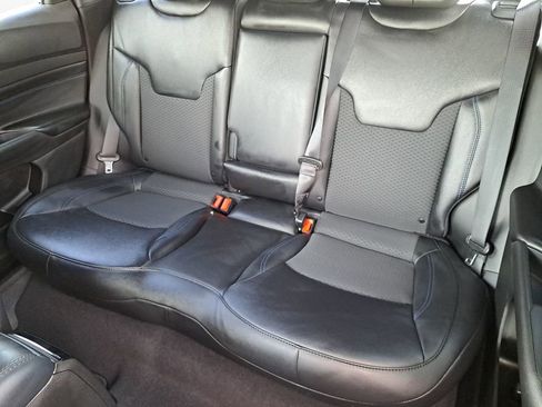 New 2026 Jeep Compass Latitude image 21