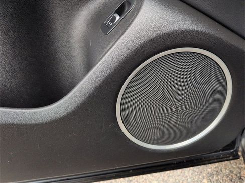 Used 2016 Audi Q5 2.0T Premium Plus w/ Technology Package image 17