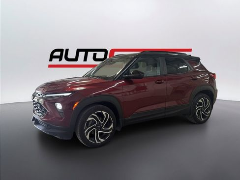Used 2025 Chevrolet TrailBlazer RS w/ Convenience Package FWD image 1