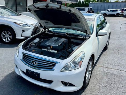 Used 2012 INFINITI G37 x Sedan w/ Premium Pkg AWD/4WD image 5
