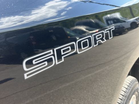 Used 2023 RAM 1500 Laramie AWD/4WD image 29