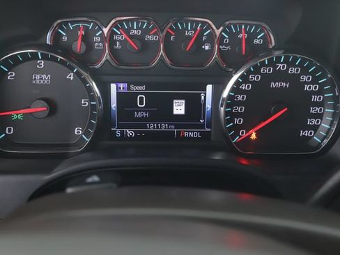 Used 2017 Chevrolet Silverado 1500 High Country AWD/4WD image 21