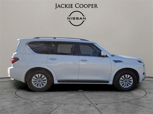 Used 2022 Nissan Armada SV w/ Cargo Package image 6