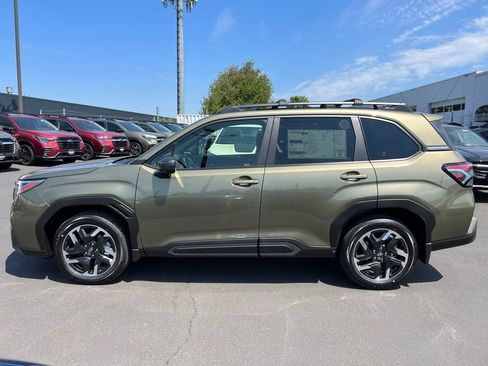 Certified 2025 Subaru Forester Limited AWD/4WD image 4
