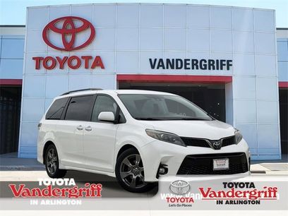 Used 2018 Toyota Sienna SE