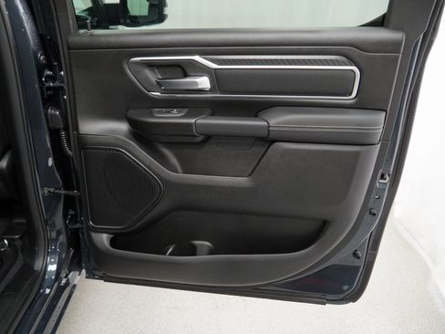 New 2026 RAM 1500 4x4 Crew Cab image 30