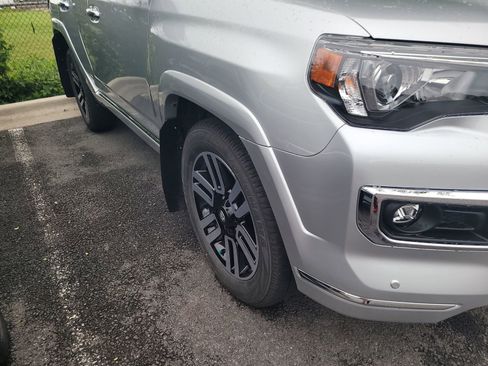 Used 2024 Toyota 4Runner Limited RWD image 4