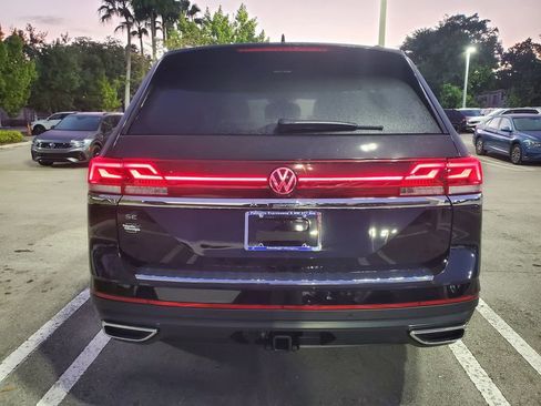 New 2026 Volkswagen Atlas SE image 4