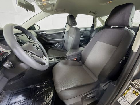 Certified 2021 Volkswagen Jetta S w/ Driver Assistance Package image 5