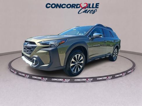 Used 2024 Subaru Outback Touring XT AWD/4WD image 4
