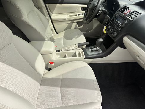 Used 2013 Subaru Crosstrek 2.0i Premium w/ Popular Pkg 2 AWD/4WD image 10