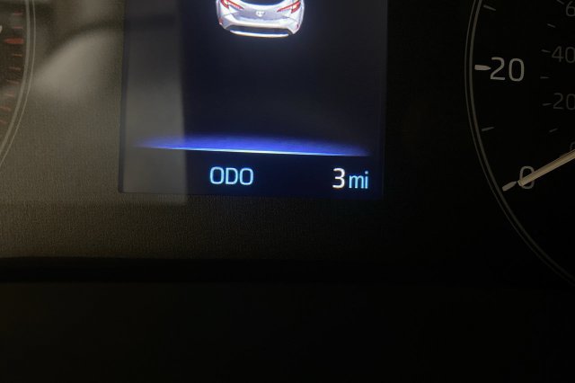 Used 2024 Toyota Corolla SE FWD image 11