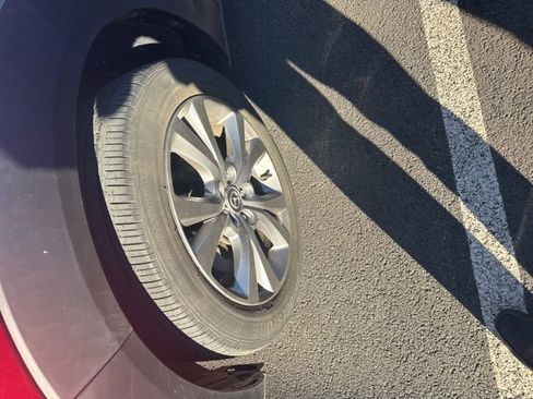 Used 2021 MAZDA CX-30 AWD 2.5 S w/ Premium Package image 2