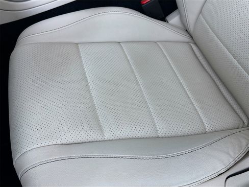 Certified 2025 Mercedes-Benz GLE 350 4MATIC image 21